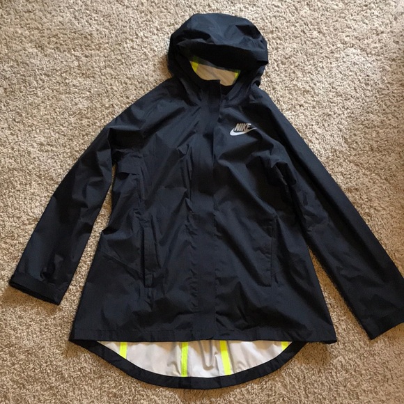 nike raincoat youth